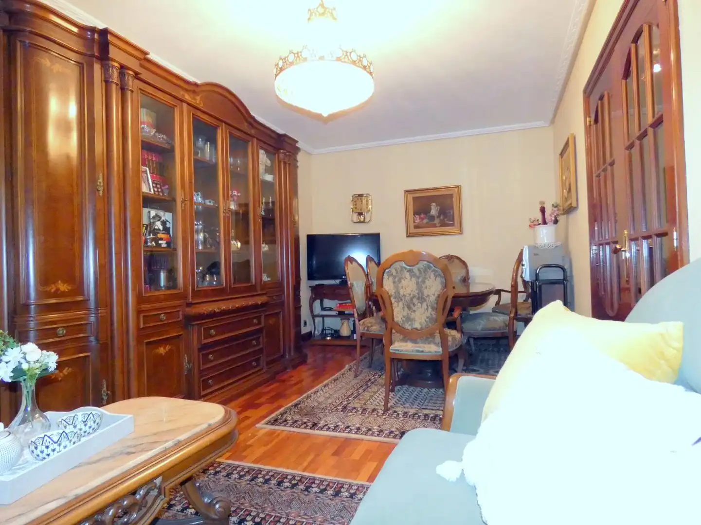 Flat for sale in Karmelo Kalea, Santutxu - Basarrate
