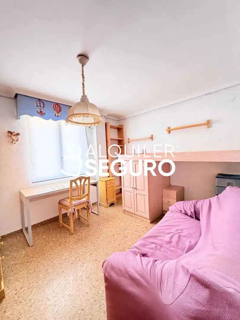 Habitación de Piso de alquiler en Vila-real con Aire acondicionado, Calefacción y Amueblado