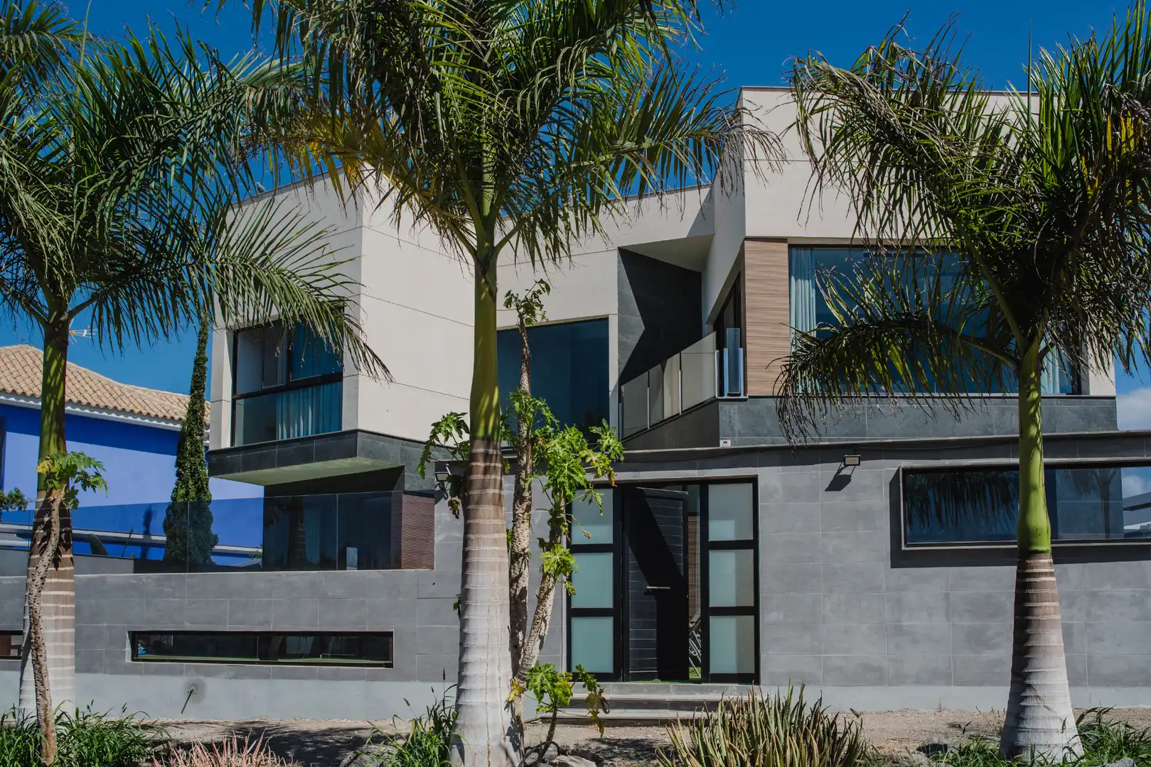 Vista exterior de Casa o chalet de alquiler en San Bartolomé de Tirajana con Aire acondicionado, Calefacción y Jardín privado