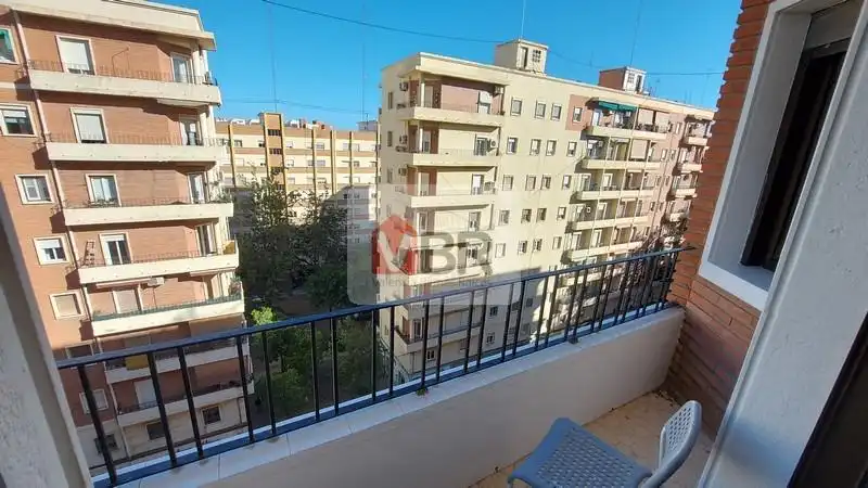 Piso de alquiler en Calle AMISTAT DE L', L'Amistat