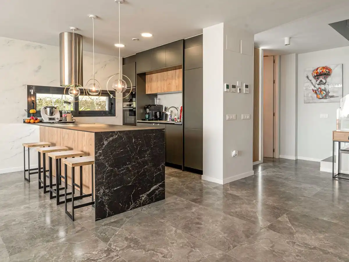 Chalet con piscina en venta en Golf Bahía, imagen 19