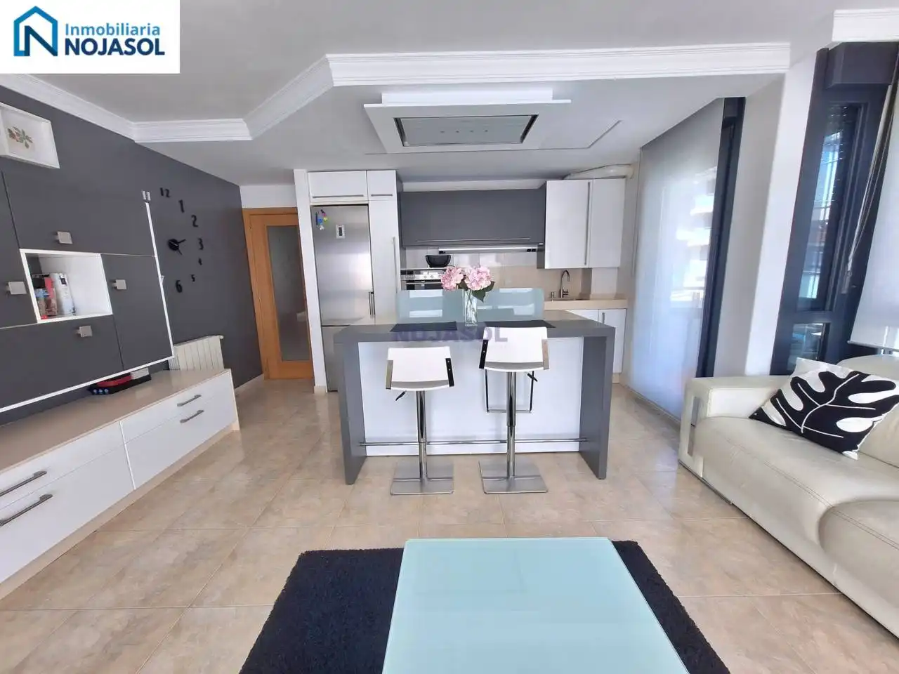 Apartment with pool for sale in Calle TRENGANDIN, imagen 3