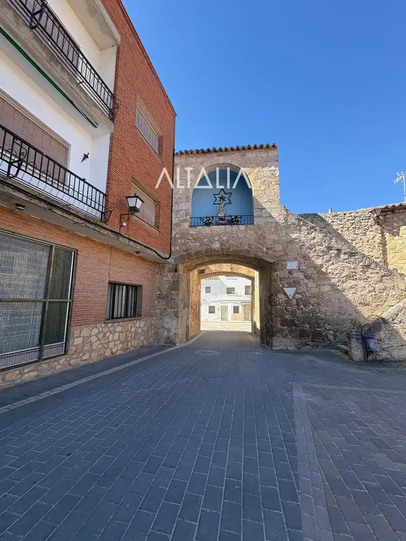 Exterior view of Houses for sale in Belmonte  with Terrace, Storage room and Furnished