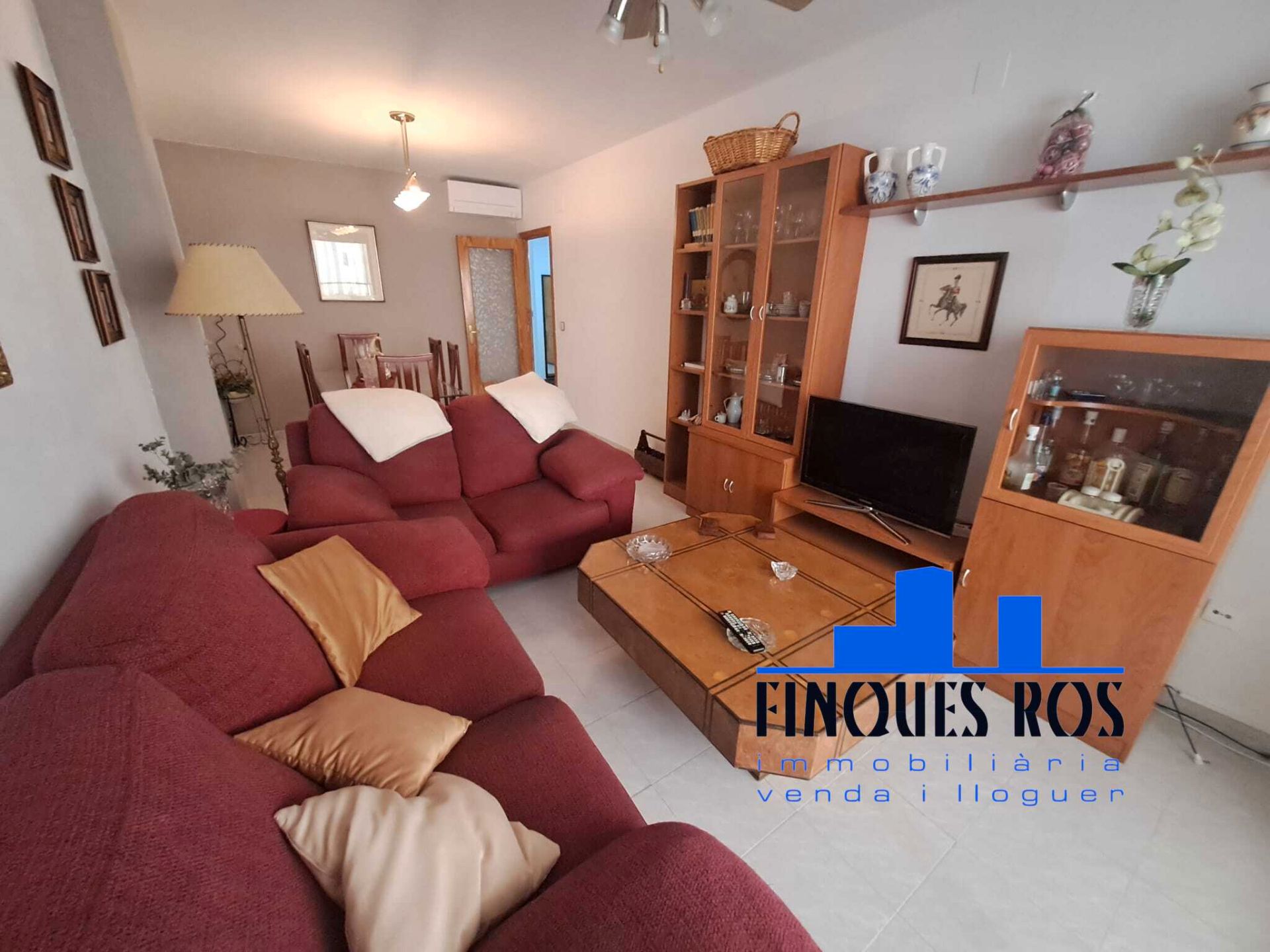 Living room of Flat for sale in Vinaròs  with Air Conditioner, Terrace and Furnished
