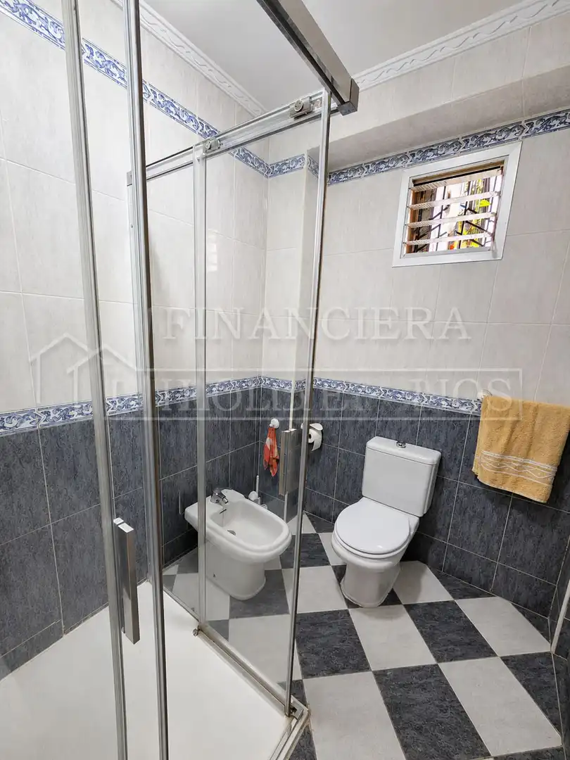 Bany de Casa o xalet en venda en Alcalá de Guadaira amb Aire condicionat