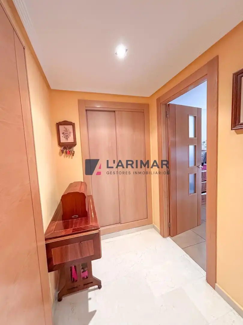 Apartamento en venta en Alicante / Alacant con Aire acondicionado, Jardín privado y Terraza