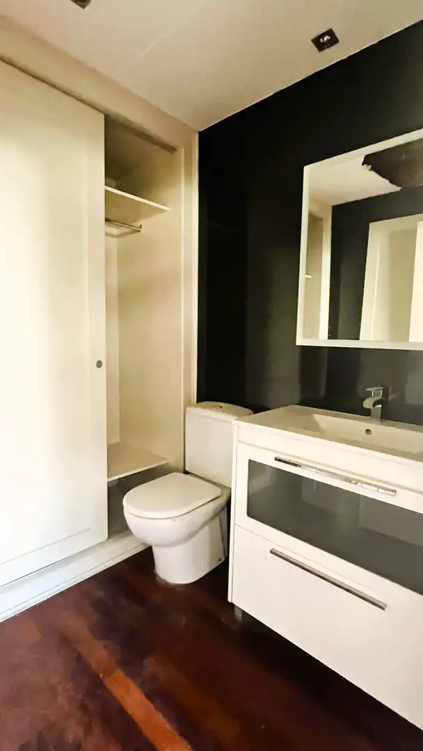 Bathroom of Office for sale in Sant Joan Despí  with Storage room