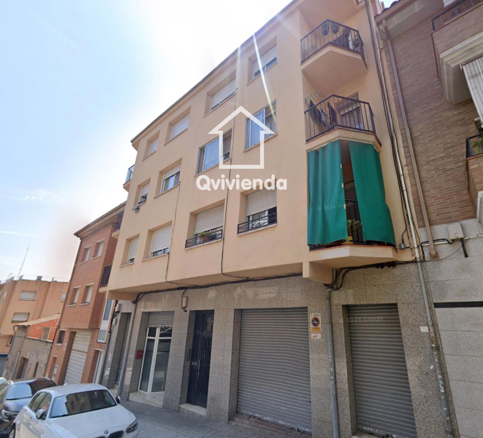 Vista exterior de Piso en venta en Cerdanyola del Vallès