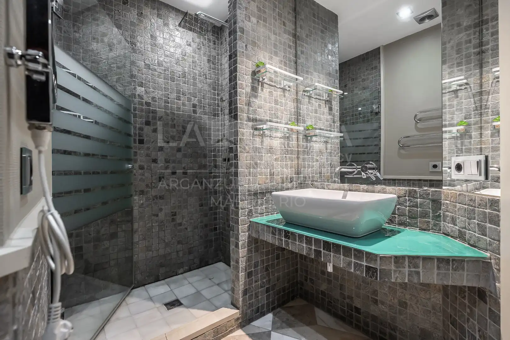 Baño de Piso en venta en Madrid con Calefacción