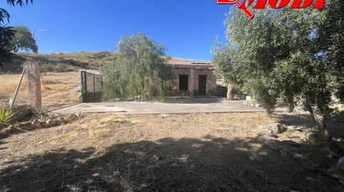 Buscas un rincón donde desconectar del mundo y disfrutar de la naturaleza?Esta encantadora casita de campo en Padul con 35 m2 es e