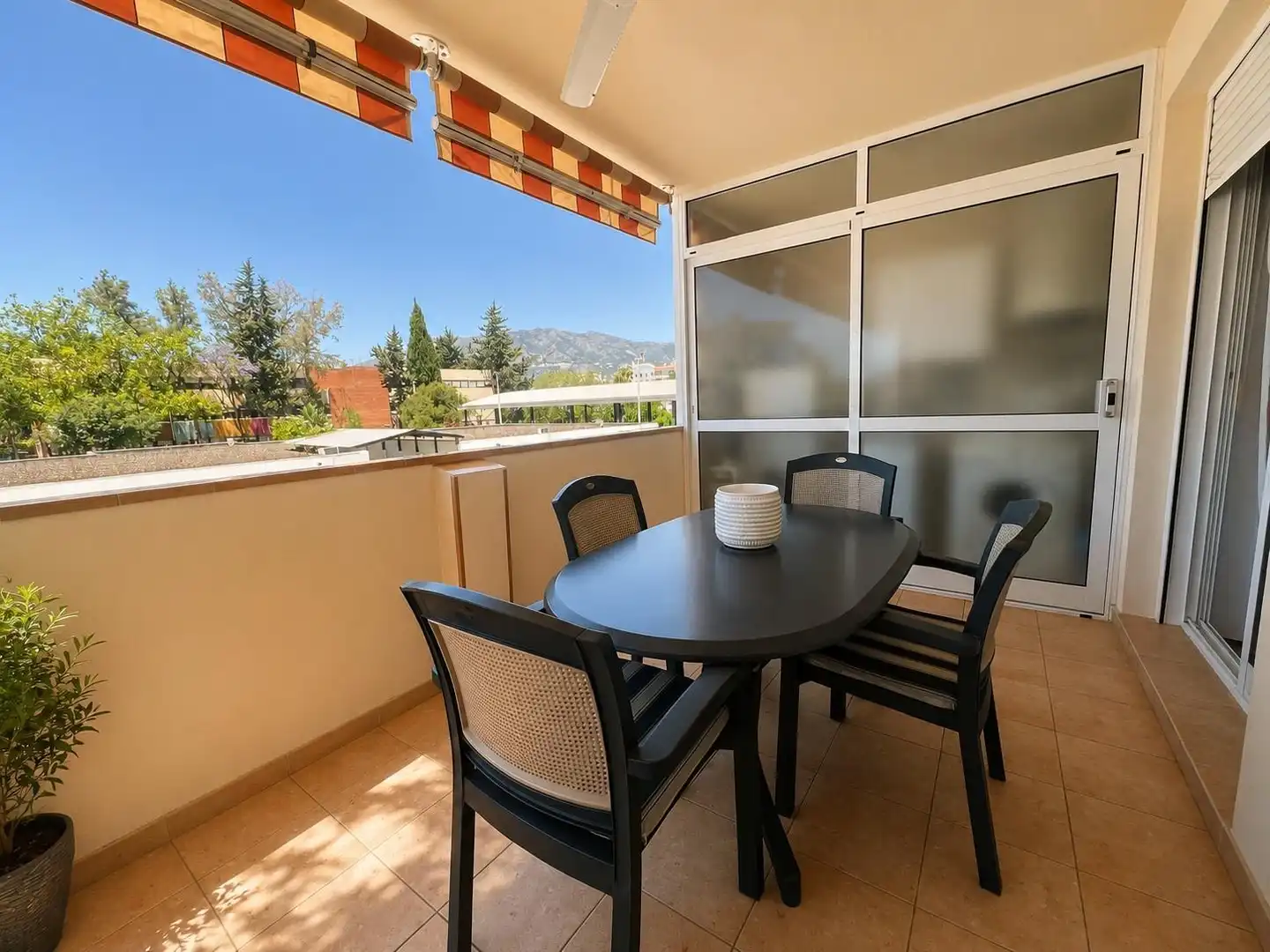Terraza de Piso en venta en Fuengirola con Aire acondicionado, Jardín privado y Terraza