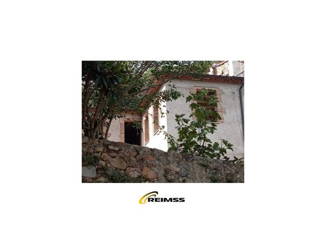 Casa-chalet en Venta en N/A en La Cellera de Ter