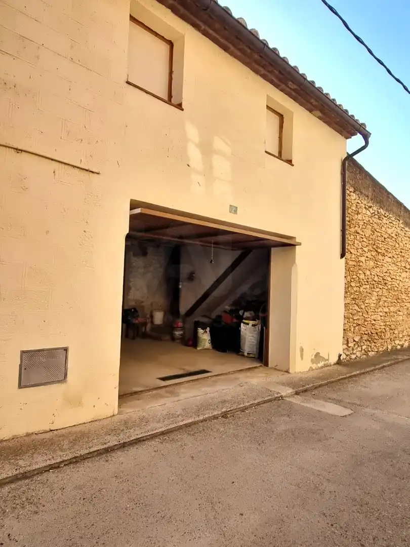 Parking de Edificio en venta en Ginestar