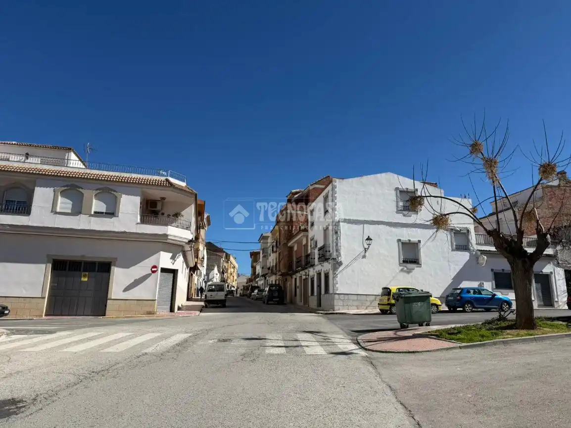 Casa adosada en venta en Mancha Real