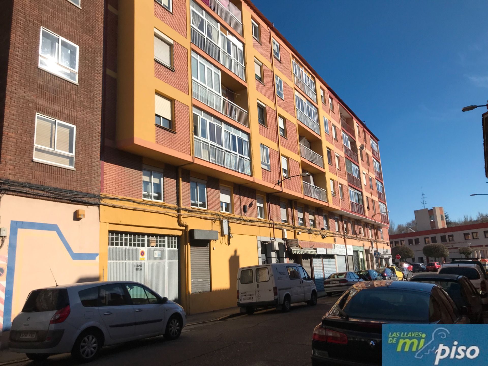 Vista exterior de Pis en venda en Valladolid Capital amb Calefacció, Parquet i Terrassa