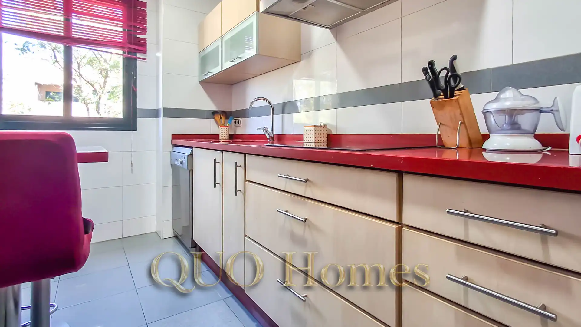 Kitchen of Flat for sale in Jerez de la Frontera  with Air Conditioner, Private garden and Storage room