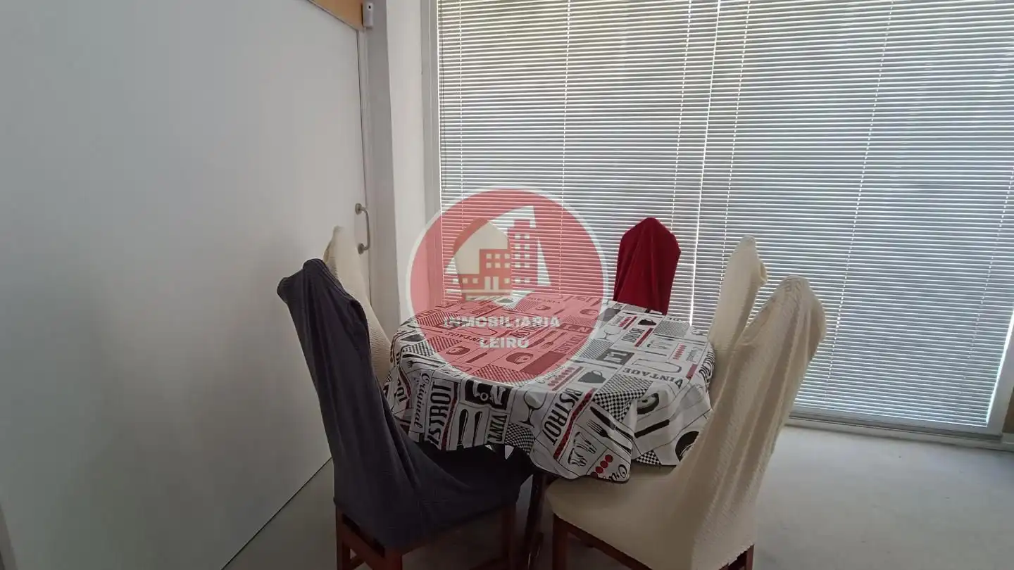 Menjador de Casa o xalet de lloguer en Poio