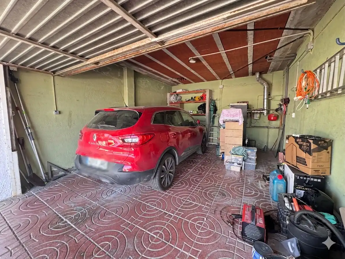 Parking de Casa o chalet en venta en Llinars del Vallès con Aire acondicionado, Calefacción y Terraza