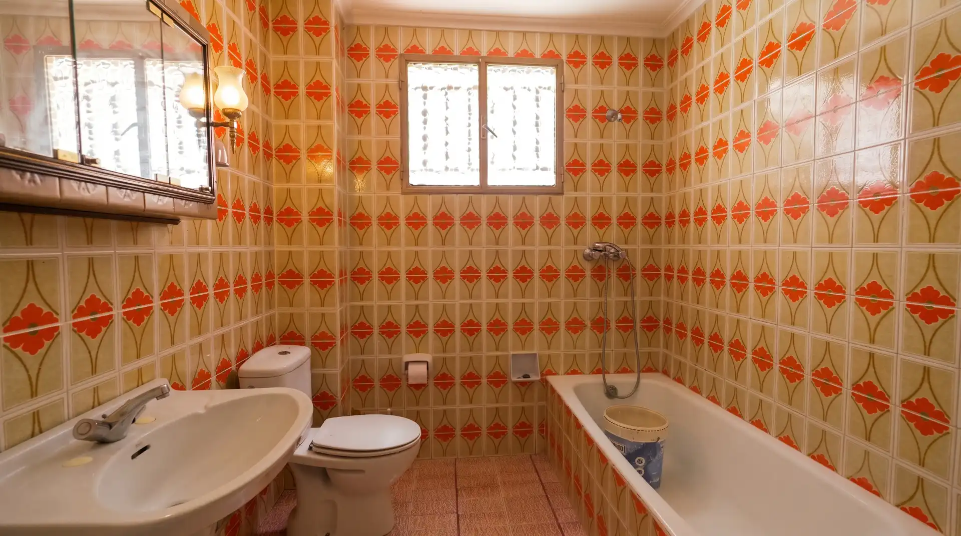 Bathroom of Houses for sale in Pego  with Storage room and Furnished