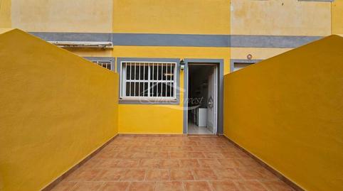 Foto 2 de Casa adosada en venta en Valle San Lorenzo, Arona