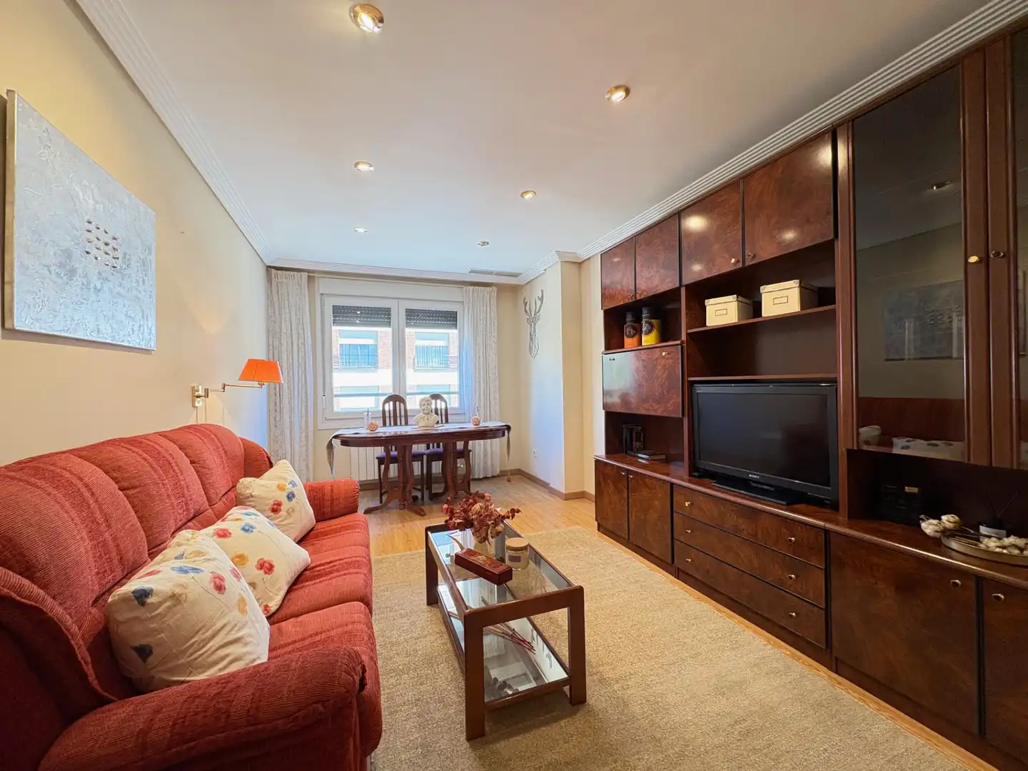 Sala de estar de Apartamento en venta en Arnedo con Calefacción, Parquet y Trastero