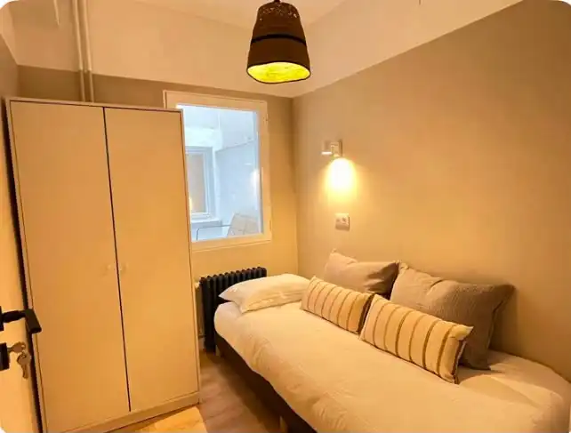 Habitación de Piso de alquiler en Cuenca con Calefacción, Amueblado y Horno