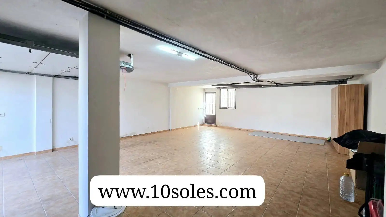 Casa adosada en venta en Bigastro con Terraza, Trastero y Piscina