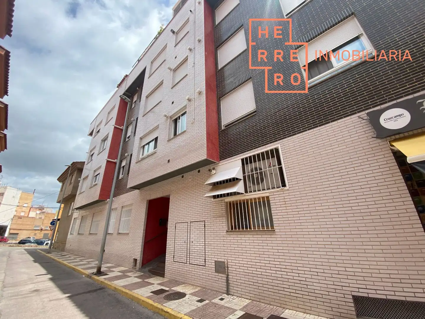Vista exterior de Pis de lloguer en L'Alcora amb Moblat