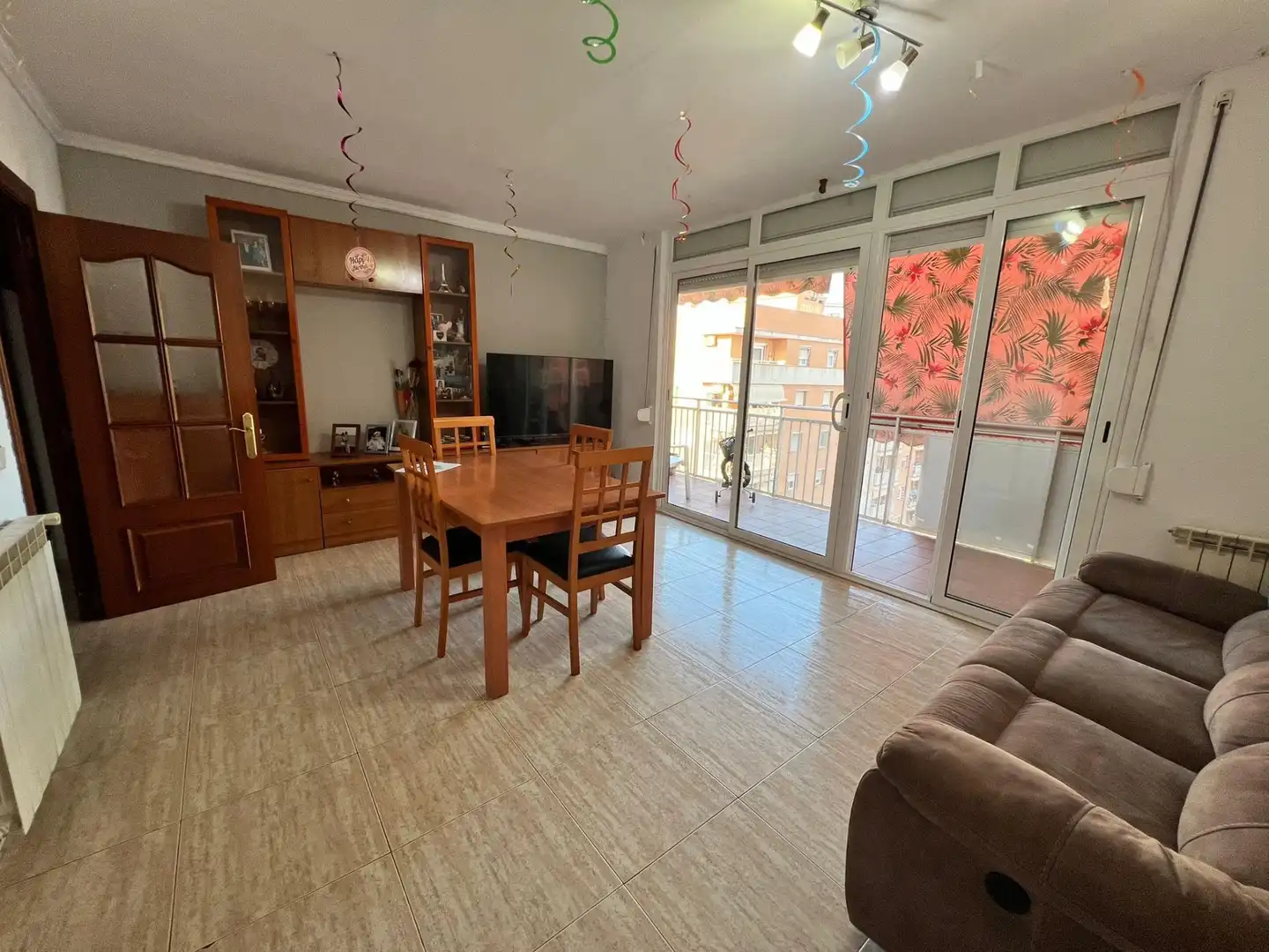 Sala d'estar de Pis en venda en Sabadell amb Calefacció, Parquet i Balcó