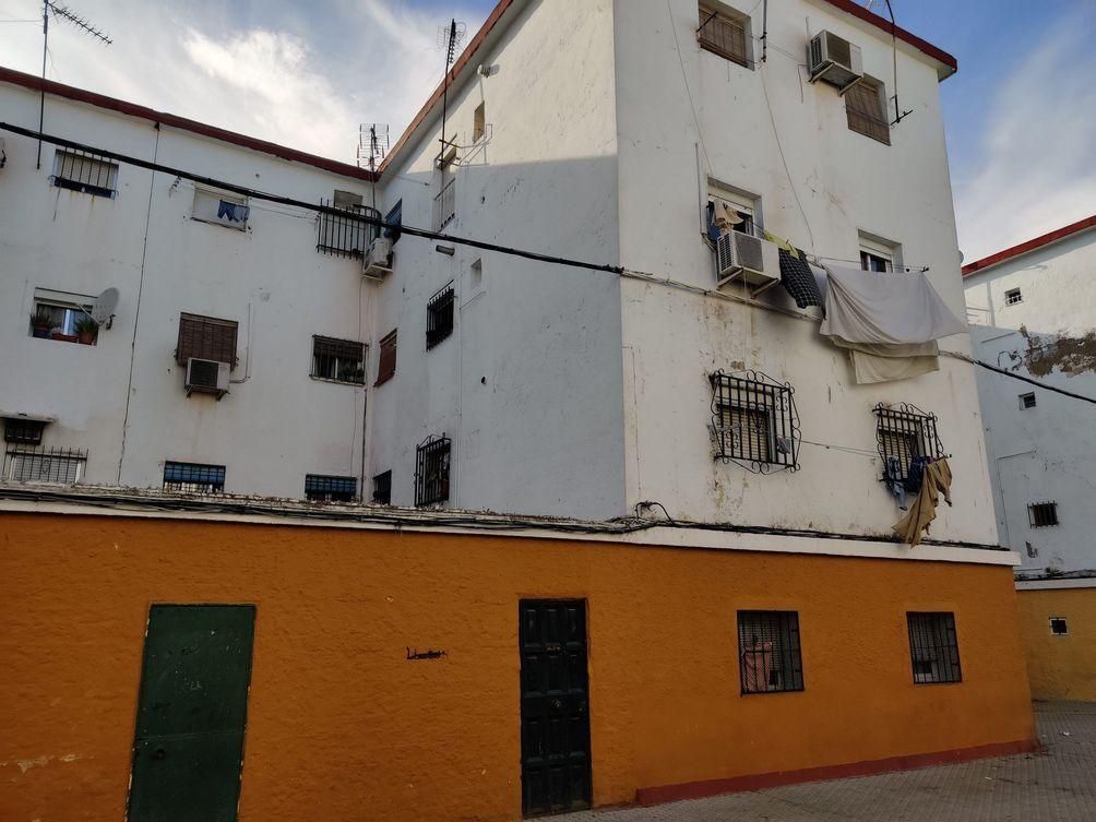 Vista exterior de Pis en venda en  Sevilla Capital