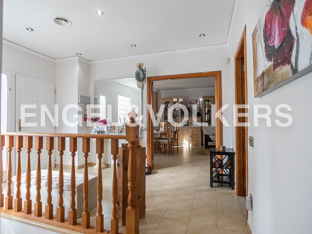 House or chalet for sale in Torrent  with Air Conditioner and Heating