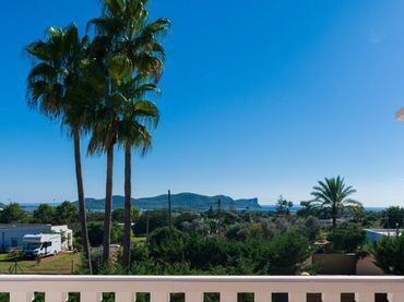 Xalet amb balcó en venda a Sant Jordi de Ses Salines-Sant Francesc