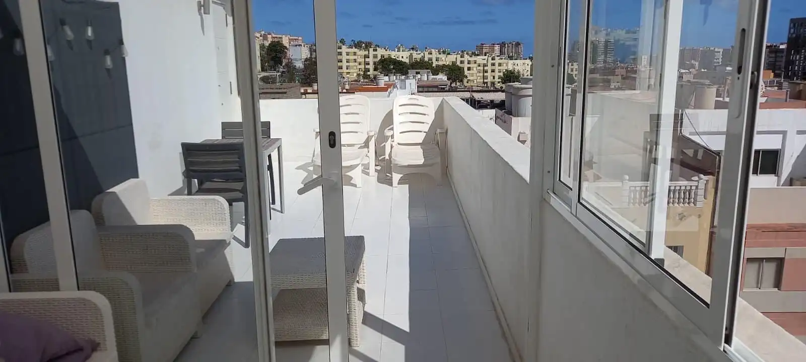 Terraza de Piso de alquiler en Las Palmas de Gran Canaria con Terraza y Amueblado