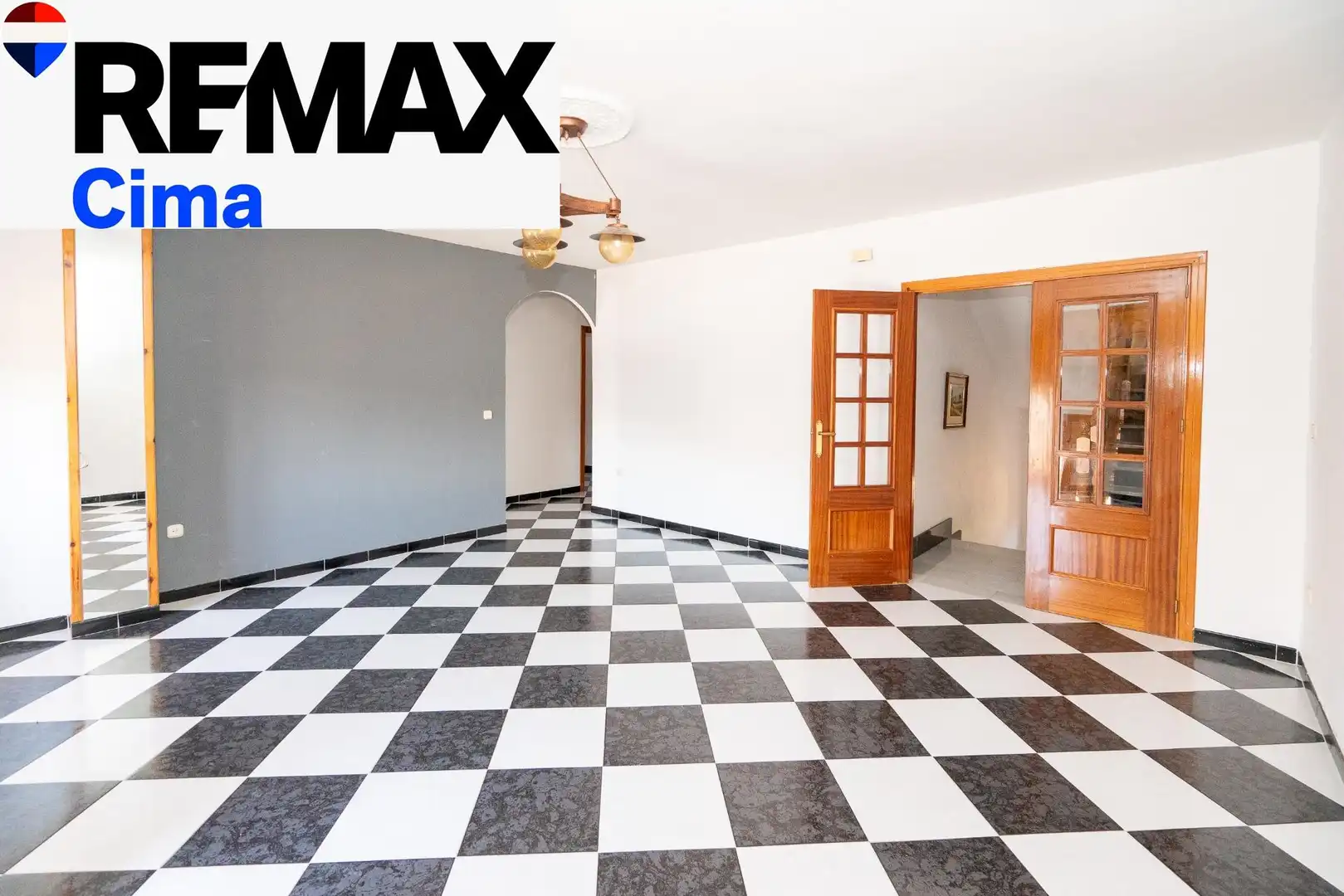 Casa o chalet en venta en Baza con Terraza y Balcón