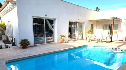 Casa moderna con piscina y terraza en Port Verd, Cala Bona