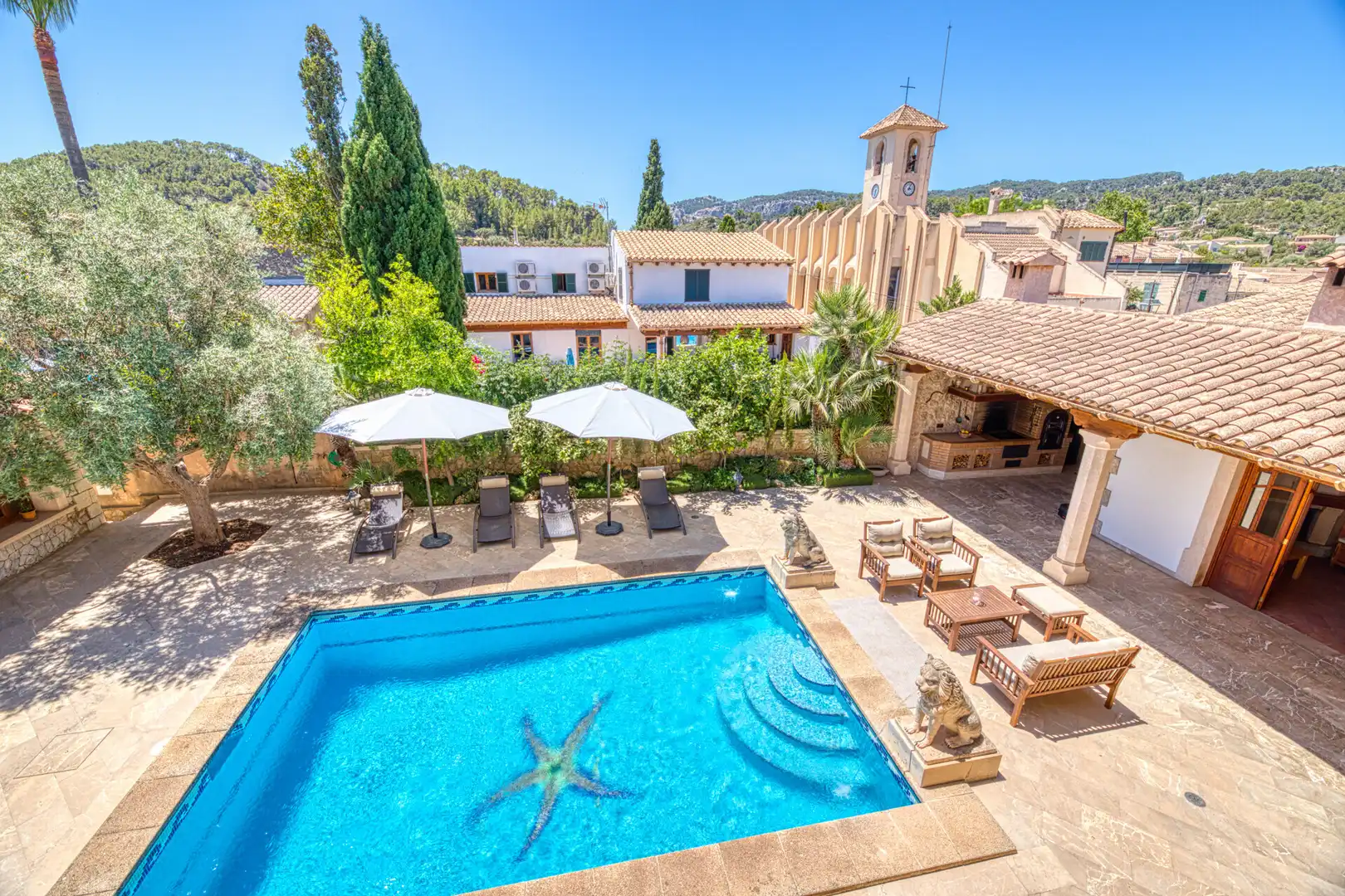 Swimming pool of Houses for sale in Calvià  with Private garden