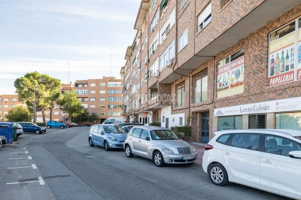 Vista exterior de Pis en venda en Algete amb Aire condicionat, Calefacció i Terrassa