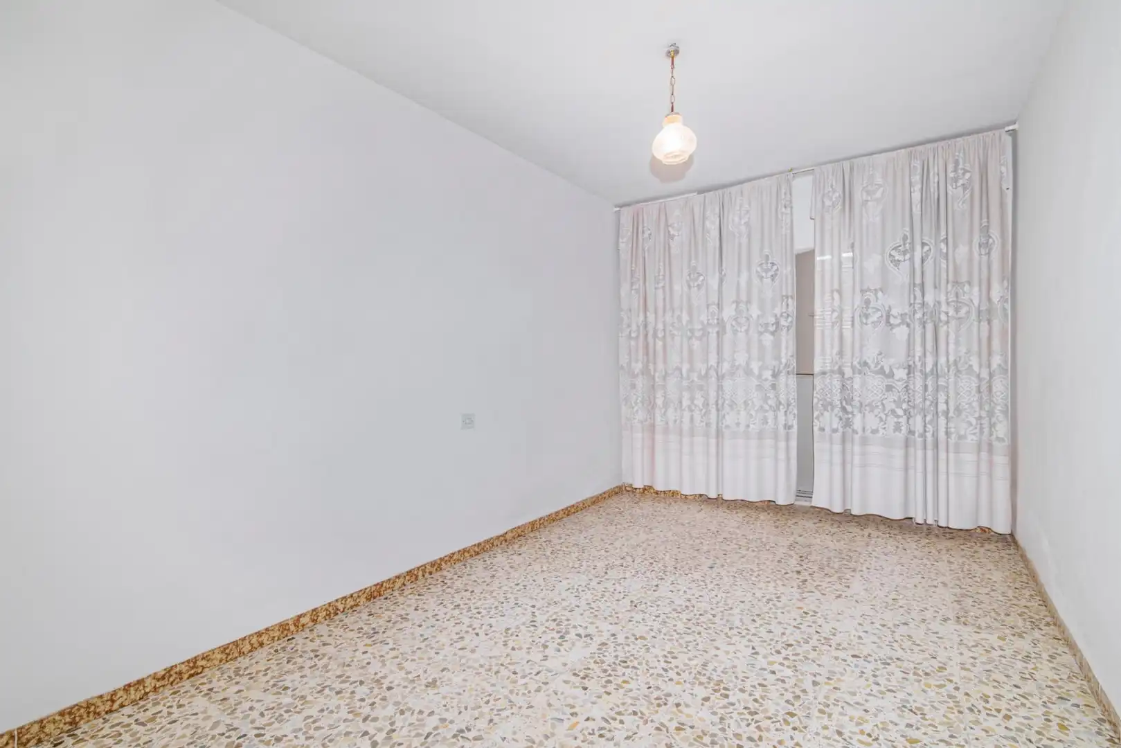Edificio en venta en Carretera HUELMA, 66, Montejícar