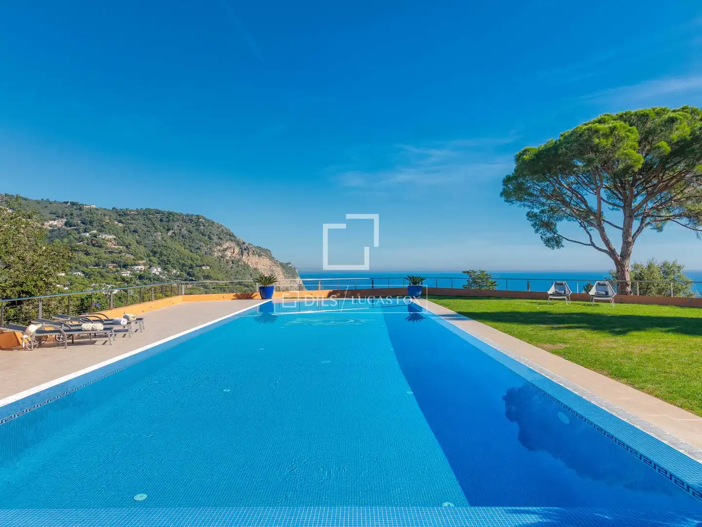 Piscina de Casa o chalet en venta en Begur con Aire acondicionado, Calefacción y Jardín privado