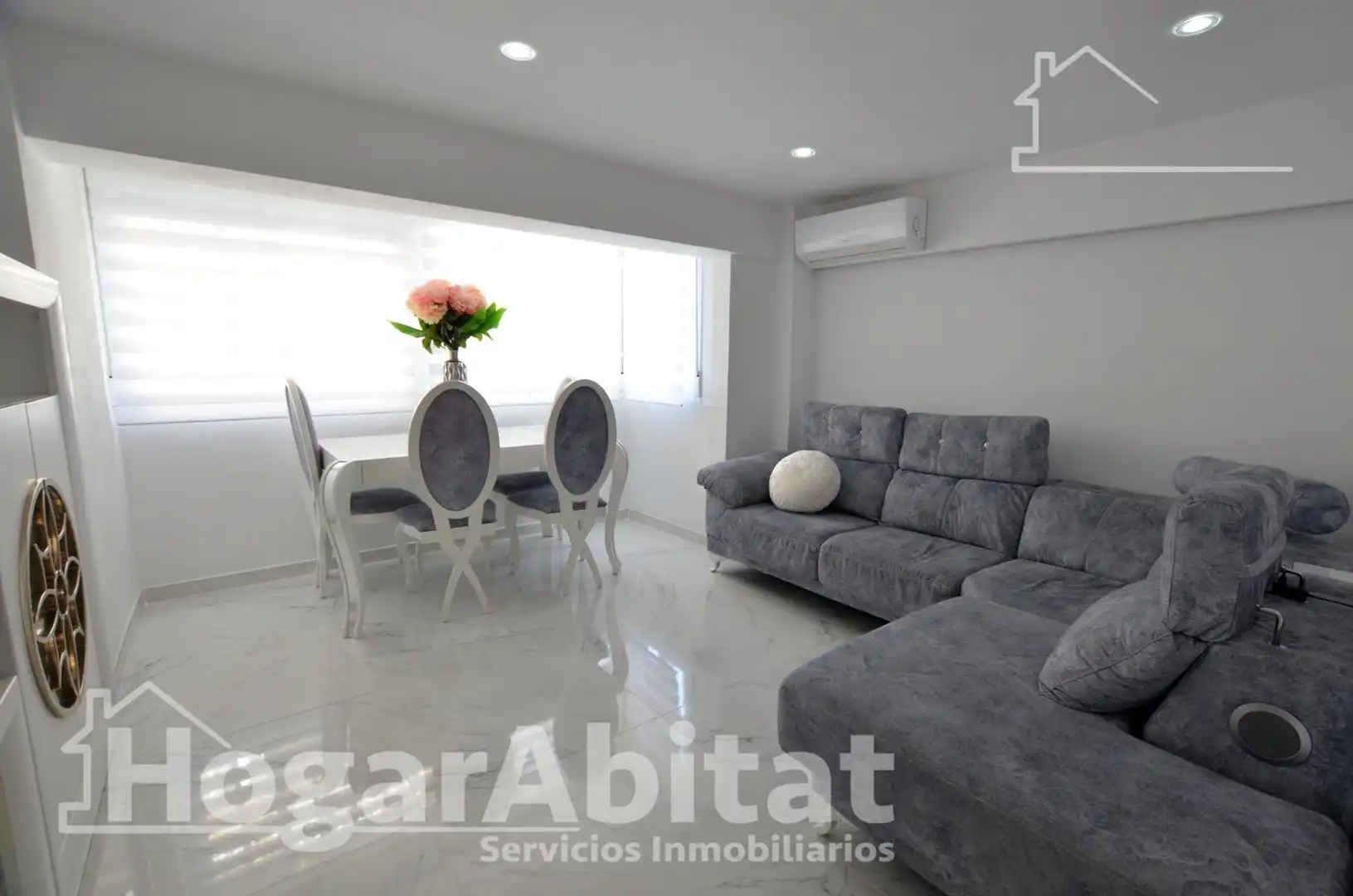 Living room of Flat for sale in Alicante / Alacant  with Air Conditioner