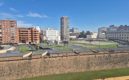 Exterior view of Flat for sale in Badajoz Capital  with Air Conditioner, Terrace and Balcony