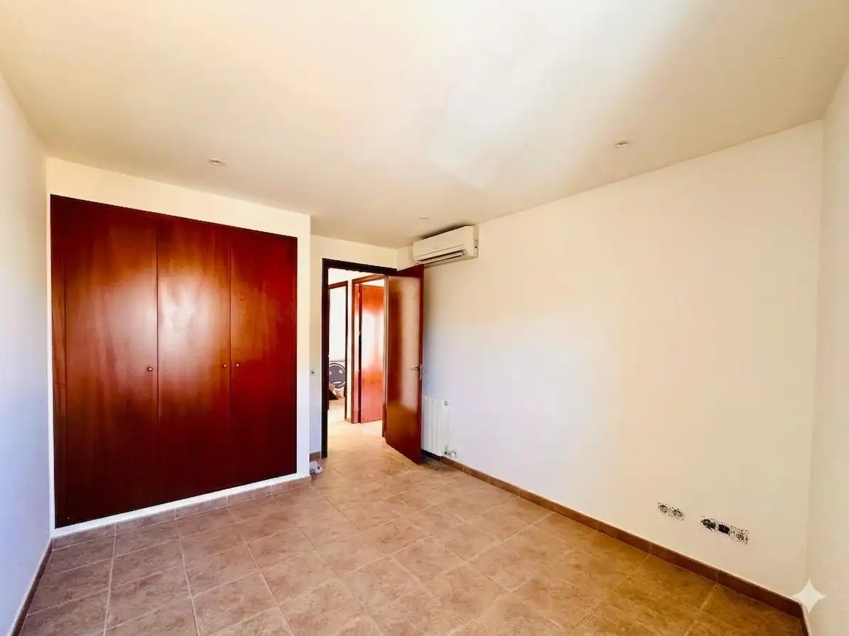 Wohnung zum Verkauf in Palamós mit Klimaanlage, Heizung und Terrasse