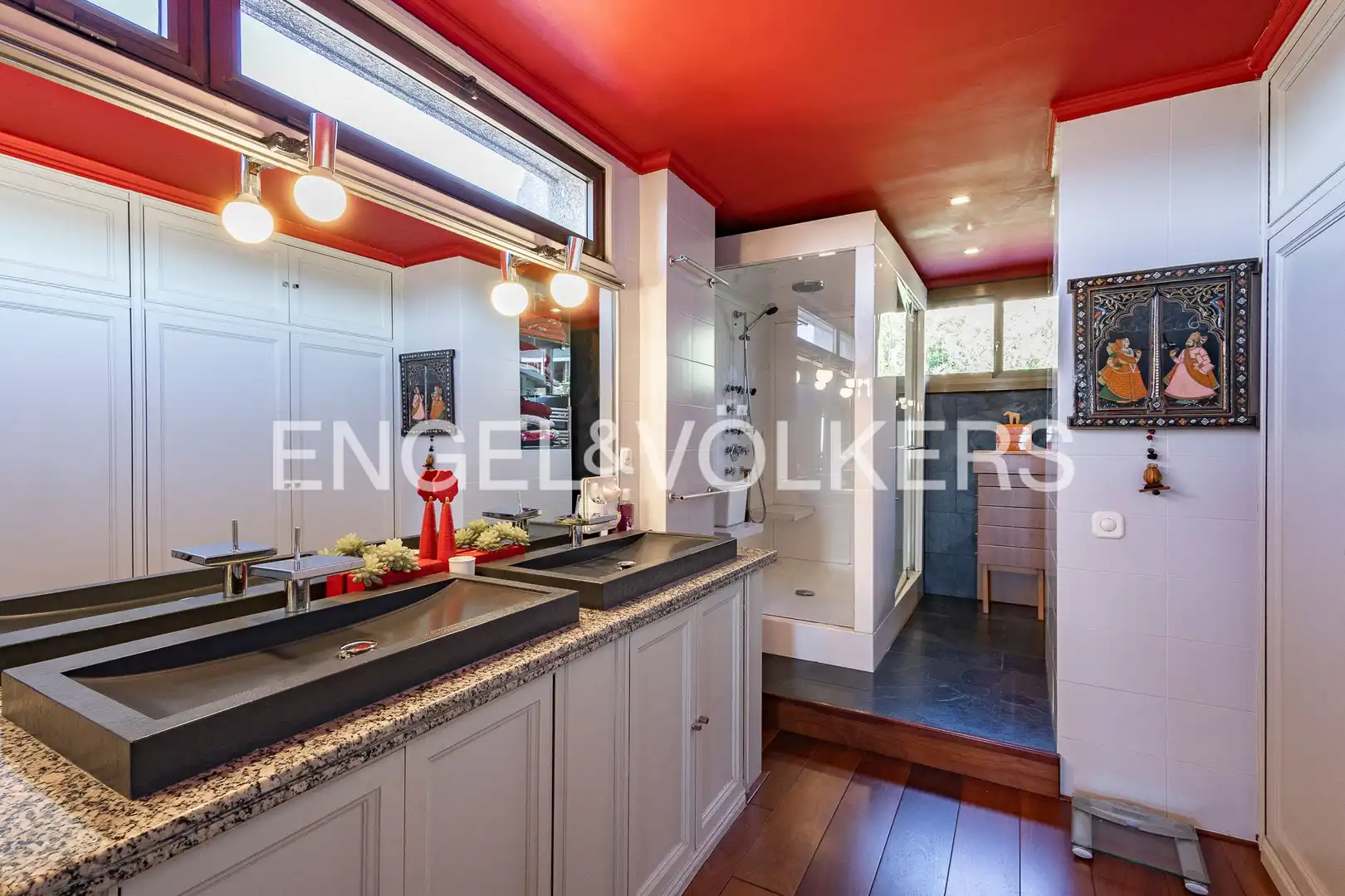 Casa con balcón en venta en La Miranda, imagen 36
