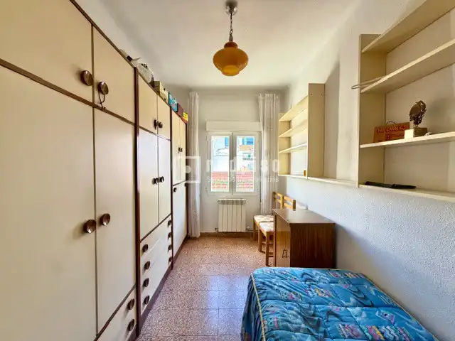 Habitación de Piso en venta en Madrid con Calefacción y Trastero