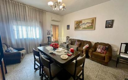 Living room of Single-family semi-detached for sale in Esquivias  with Air Conditioner, Private garden and Terrace