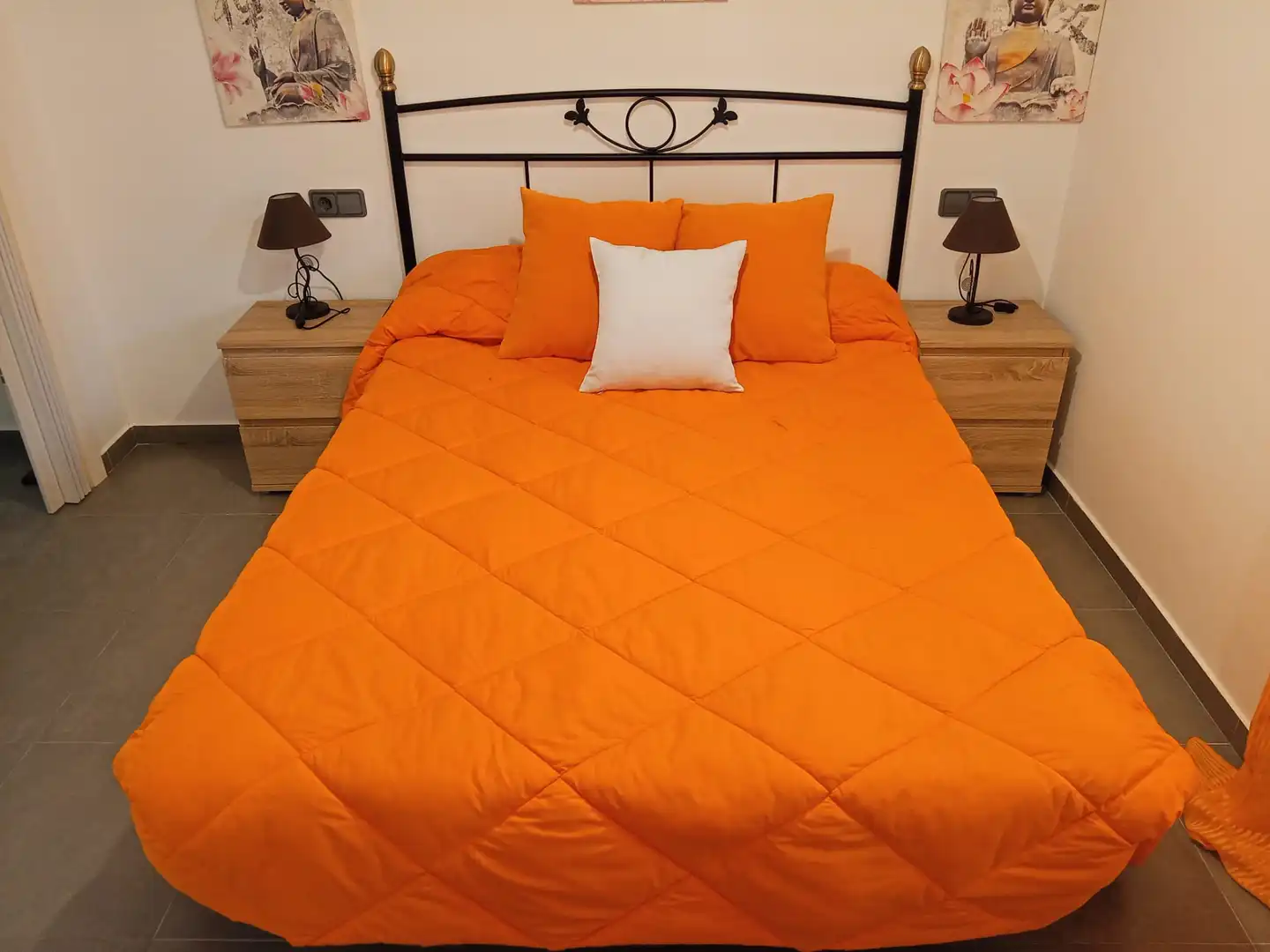 Bedroom of Houses for sale in Calles  with Furnished, Oven and Washing machine