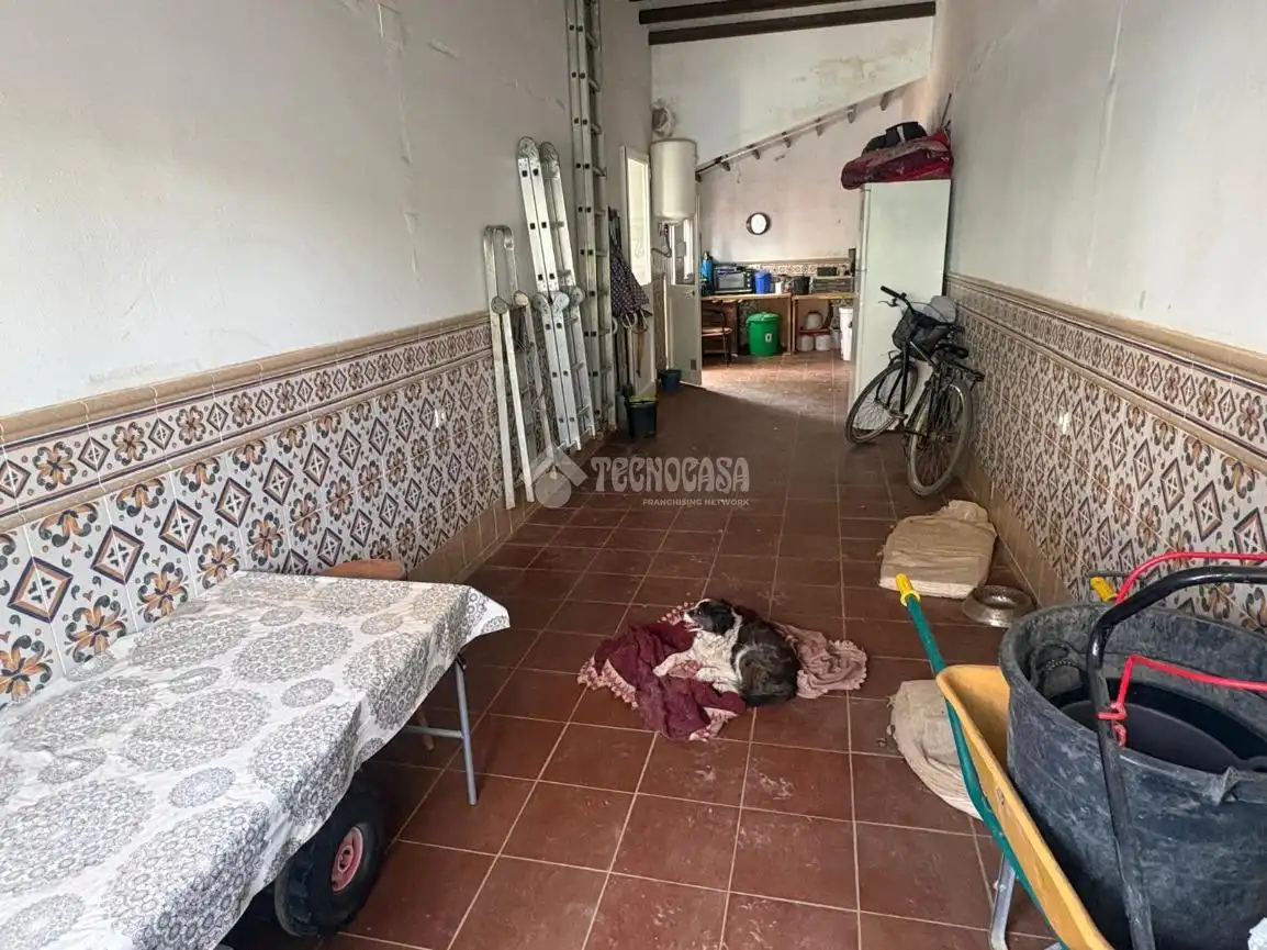 Casa adosada en venda en Espartinas amb Aire condicionat, Jardí privat i Terrassa