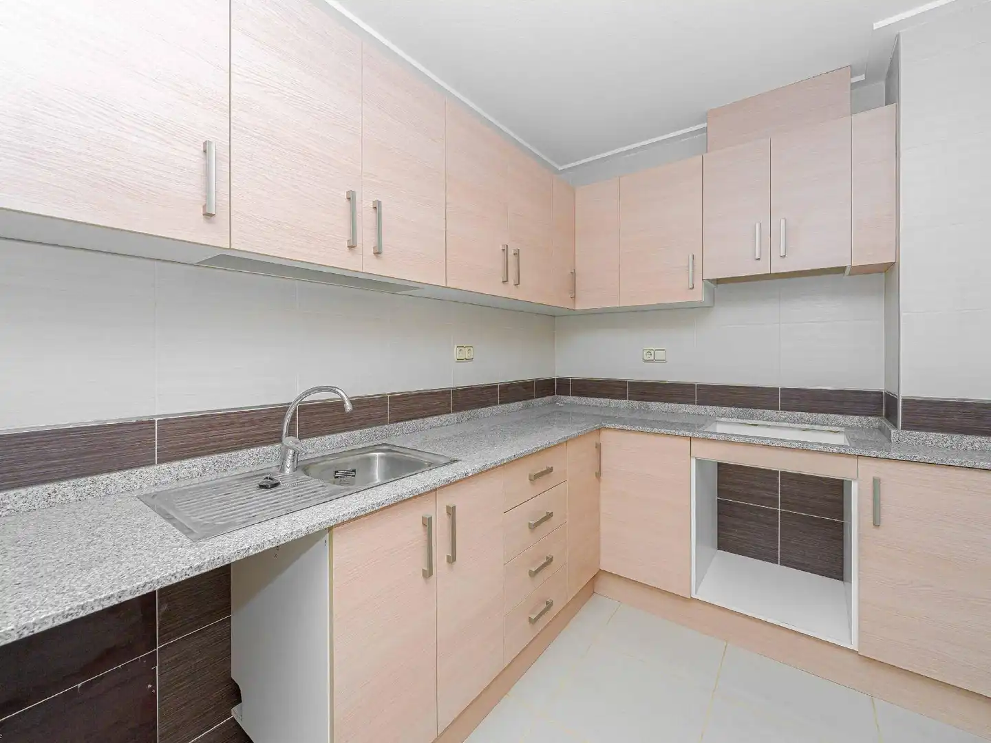Kitchen of Flat for sale in Aspe  with Terrace