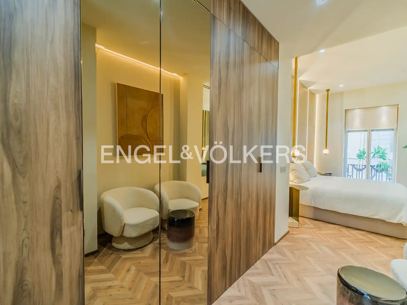 Flat for sale in Alicante / Alacant  with Air Conditioner, Heating and Furnished