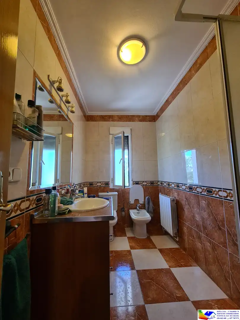 Baño de Casa o chalet en venta en Fuente El Saz de Jarama con Aire acondicionado, Calefacción y Jardín privado